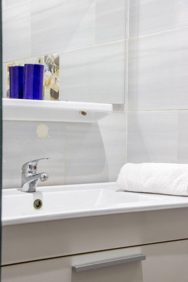 Tres Beau Riad A Marrakech Avec Piscines Marrákes Kültér fotó