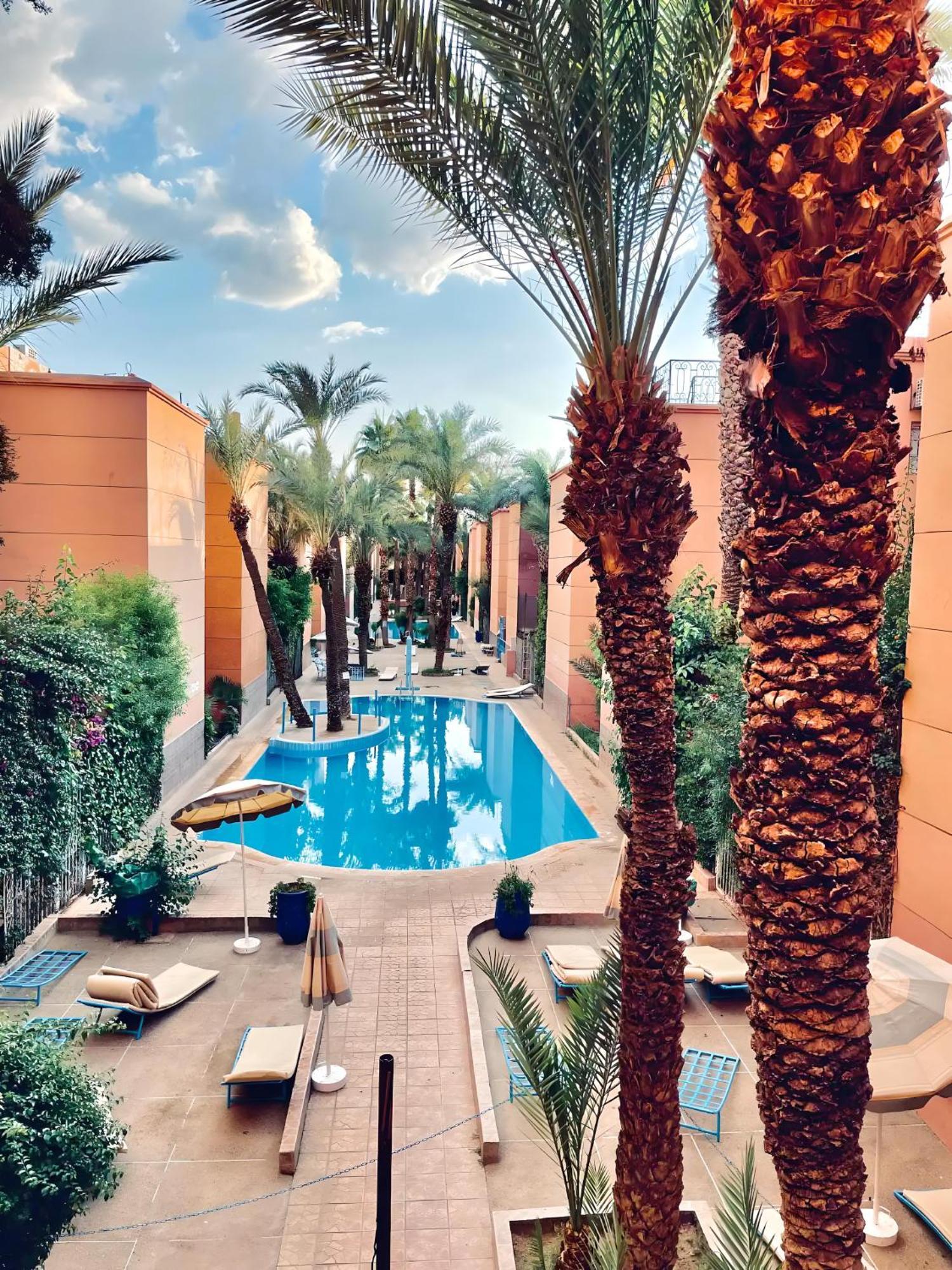 Tres Beau Riad A Marrakech Avec Piscines Marrákes Kültér fotó